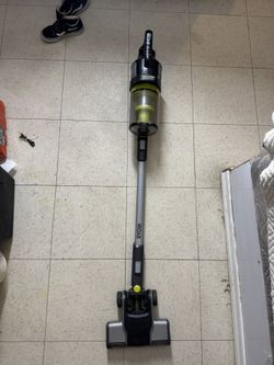 RYOBI ONE+ 18V Bagless Cordless Mesh Filter Stick Vacuum Cleaner (Tool Only) 