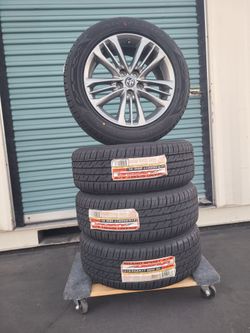 17" Rims Toyota Camry 2000 to 2017 brand new tires 215 55 17