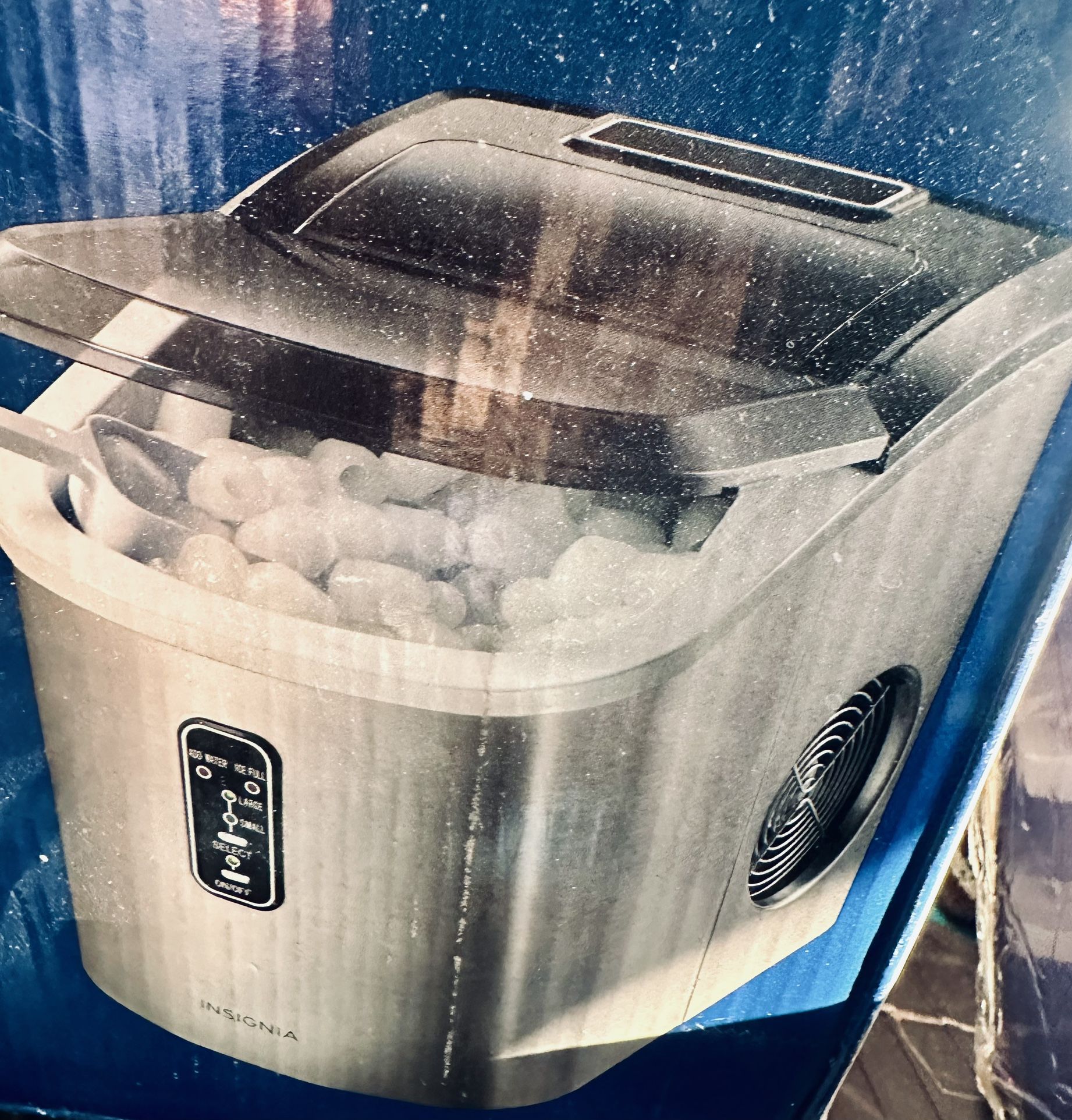 Insignia Portable Icemaker.