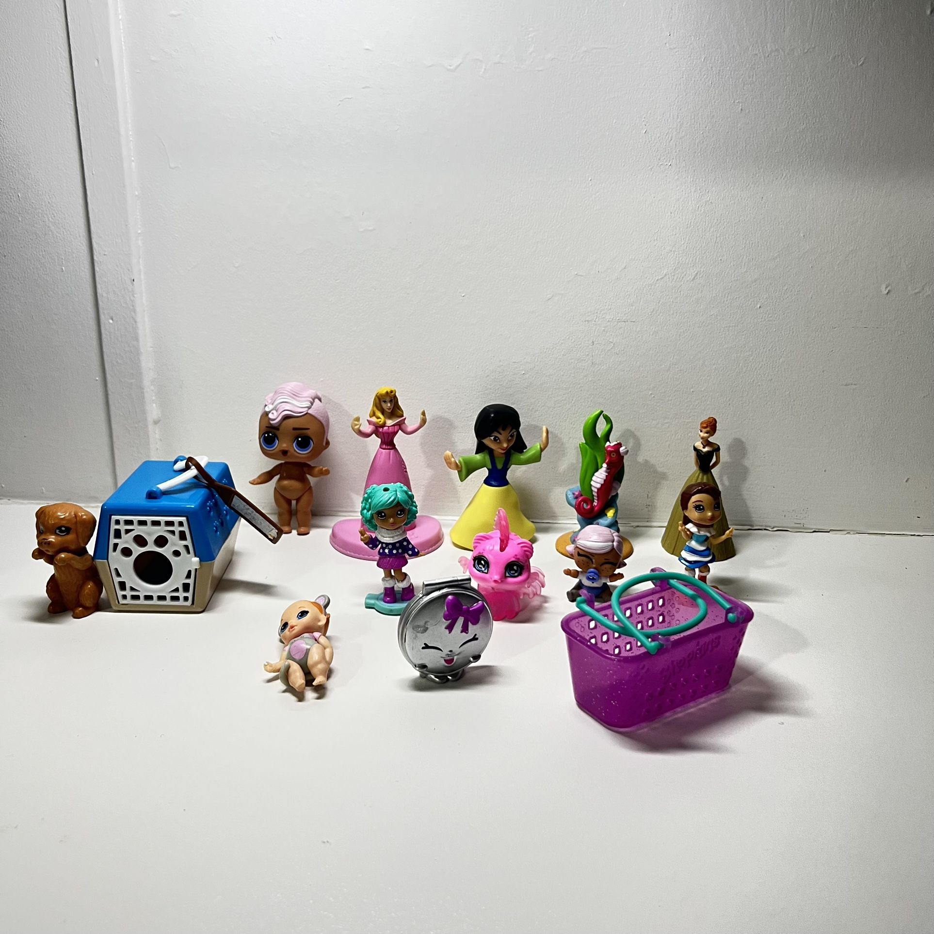 Disney &. Mix toys !