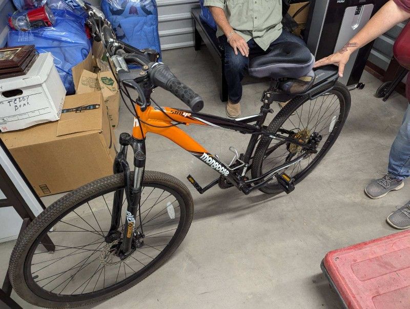 Mongoose 23 Speed Bike