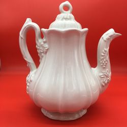 Vintage Mid-Century, Red Cliff Ironstone Teapot