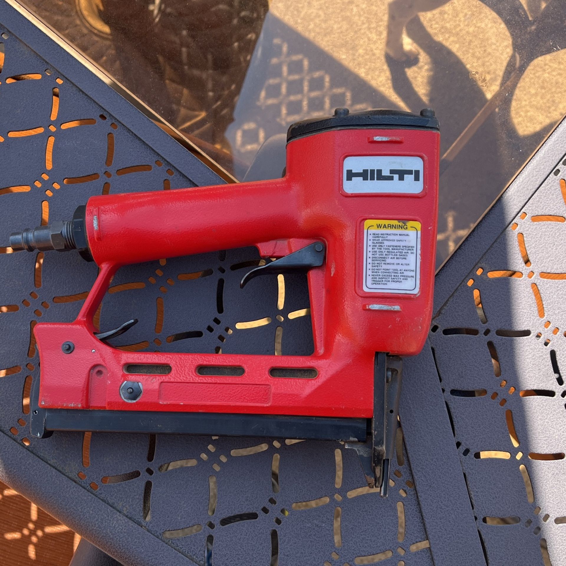 Hilti Brad Nailer