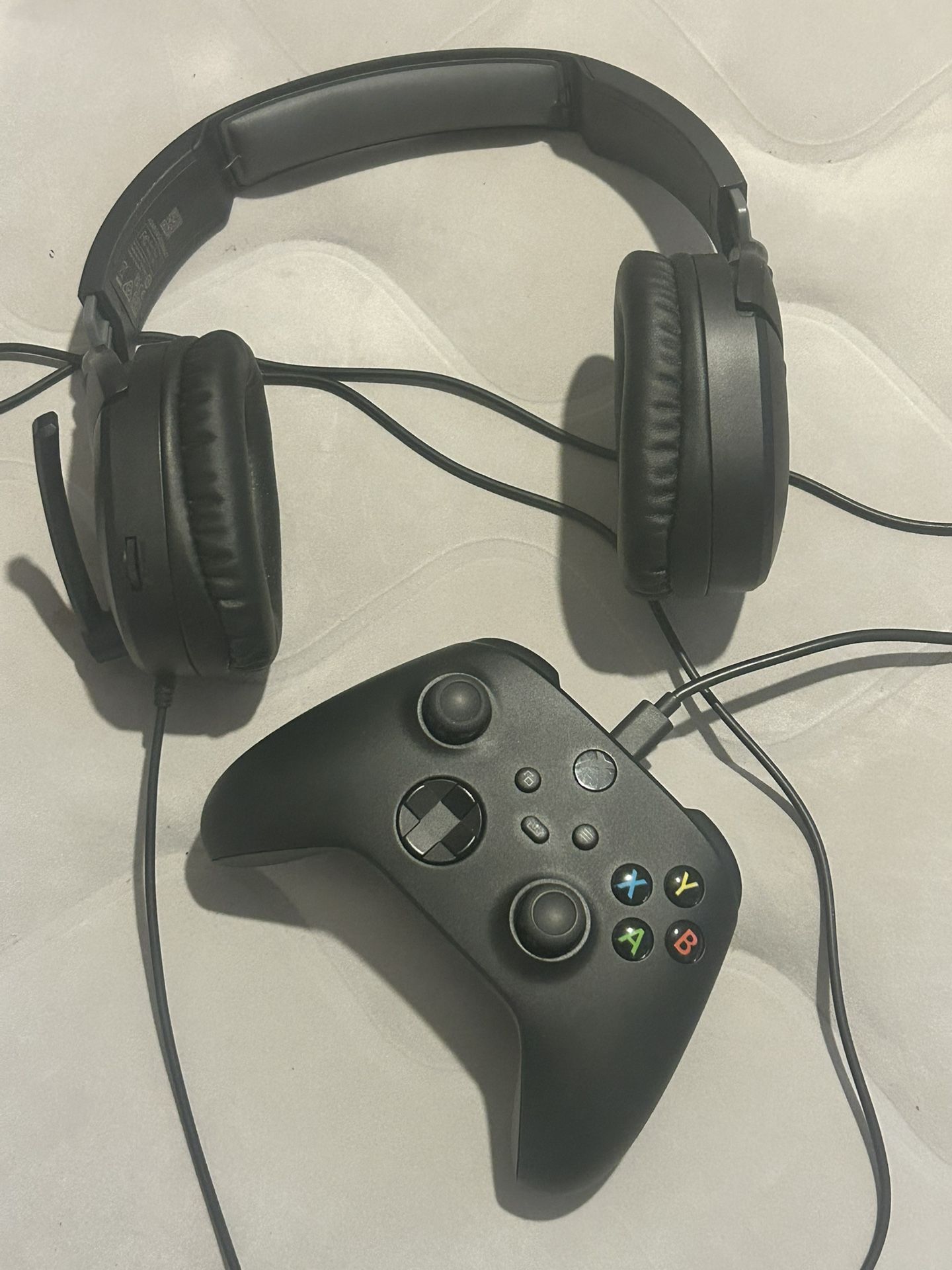 New Xbox Controller And Headset