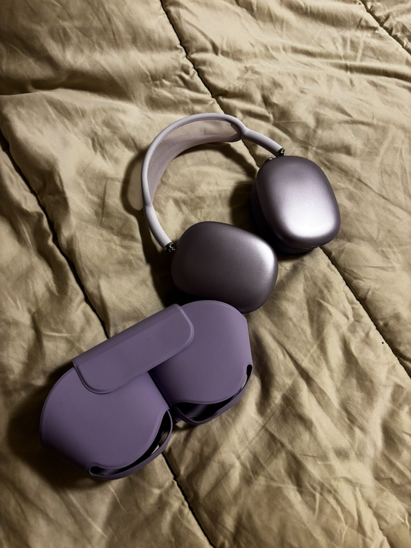 Wireless Headphones Purple