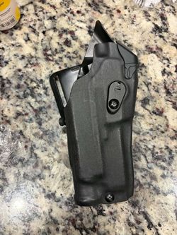 Safariland level 3 holster with light Glock 17/22