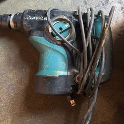 Makita 1-1/8 SDS Plus Rotary Hammer