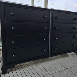 Lovely Large Solid Wood Dresser!!
