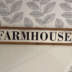 Farmhouse Sign