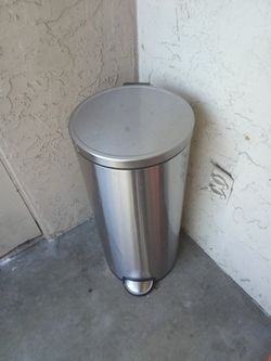 Metal trashcan
