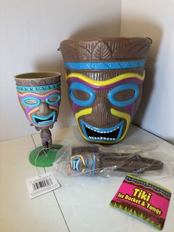 Tiki Hawaii Plastic Ice Bucket ,Cup & Tongs Hawaiian Bar Party