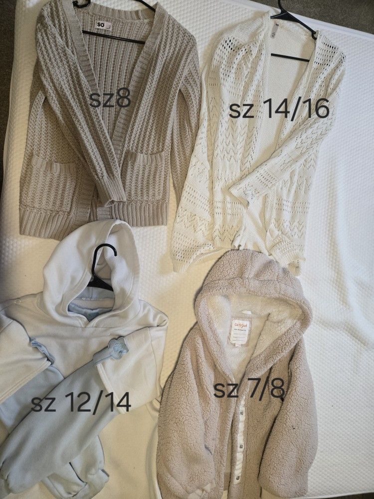 Girl Sweater/cardigans Bundle