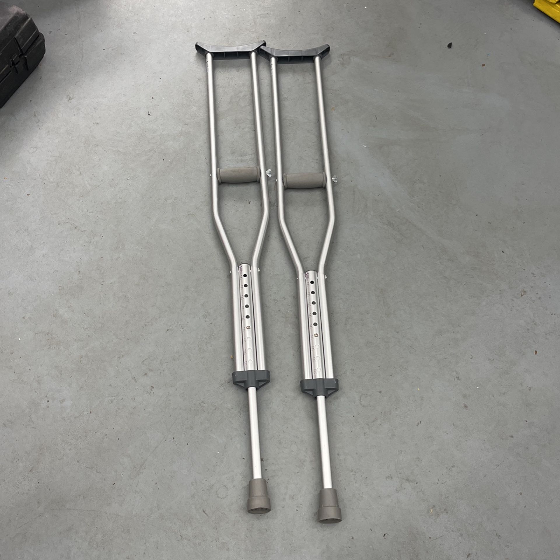 Guardian Crutches
