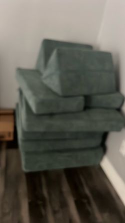 Free Couch kids fort play set