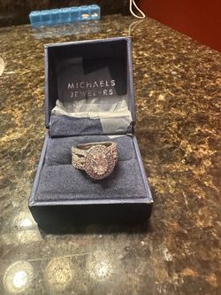 Beautiful 3.57 carat Diamond engagement ring