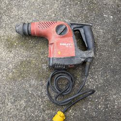 Hilti TE 30 Corded Rotary Hammer