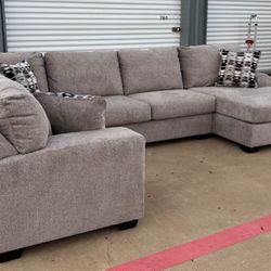 Sectional Sofa 