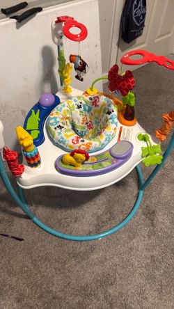 Baby bouncer