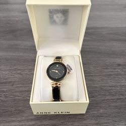 NWT Chic Anne Klein watch