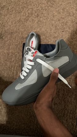 grey prada cups