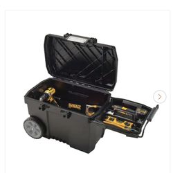DeWalt Rolling Box DWST33090