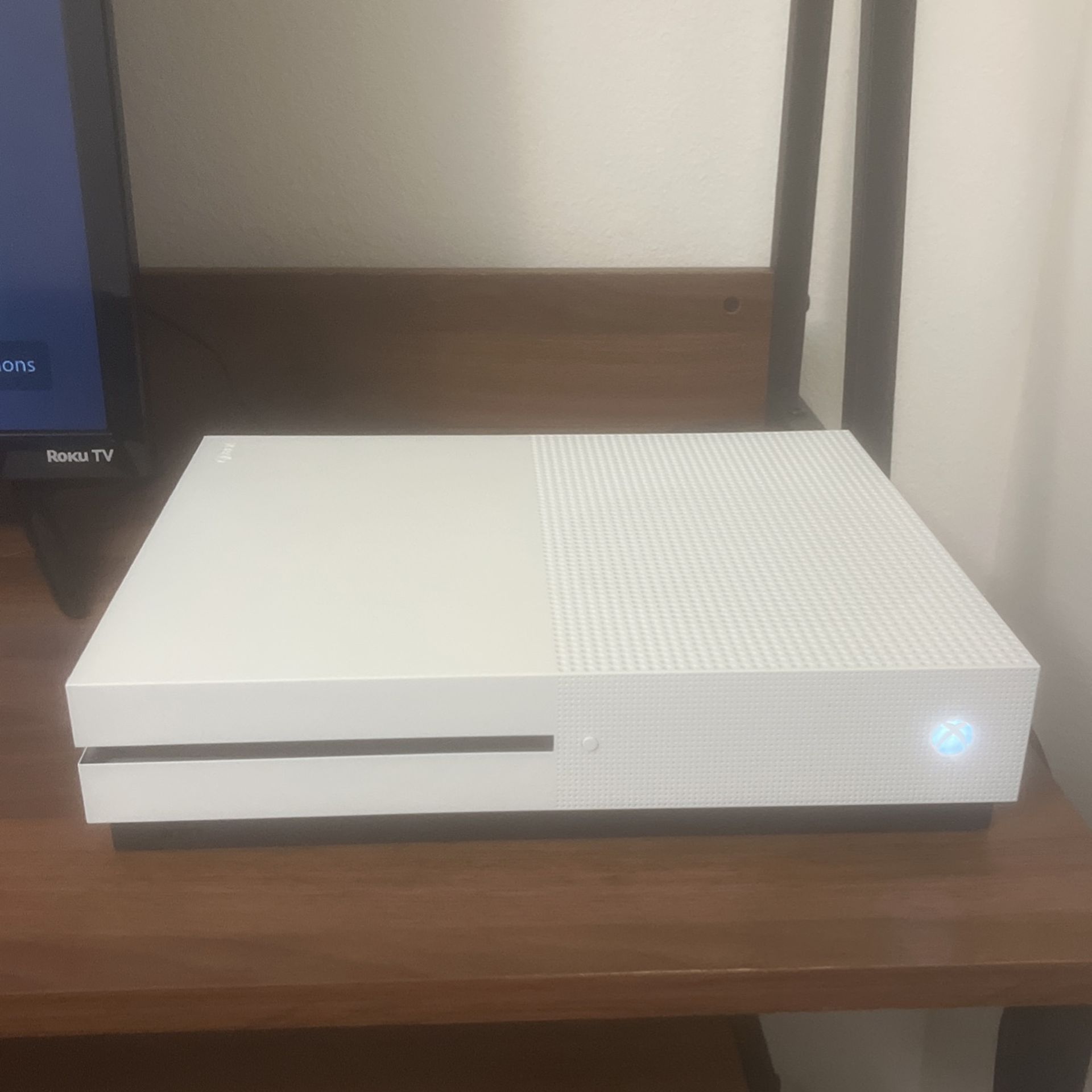 Xbox One S