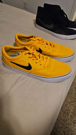 Yellow nikes 11.5