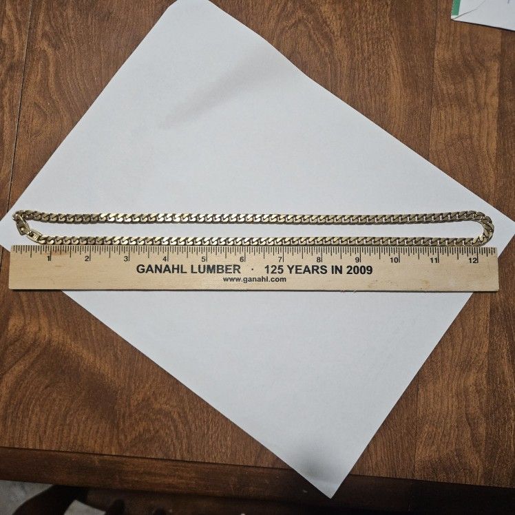 24" 14k Gold plated.
Necklace.