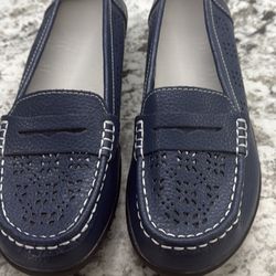 Woman’s Blue Loafers