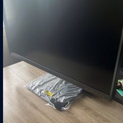 Samsung 32” Monitor 