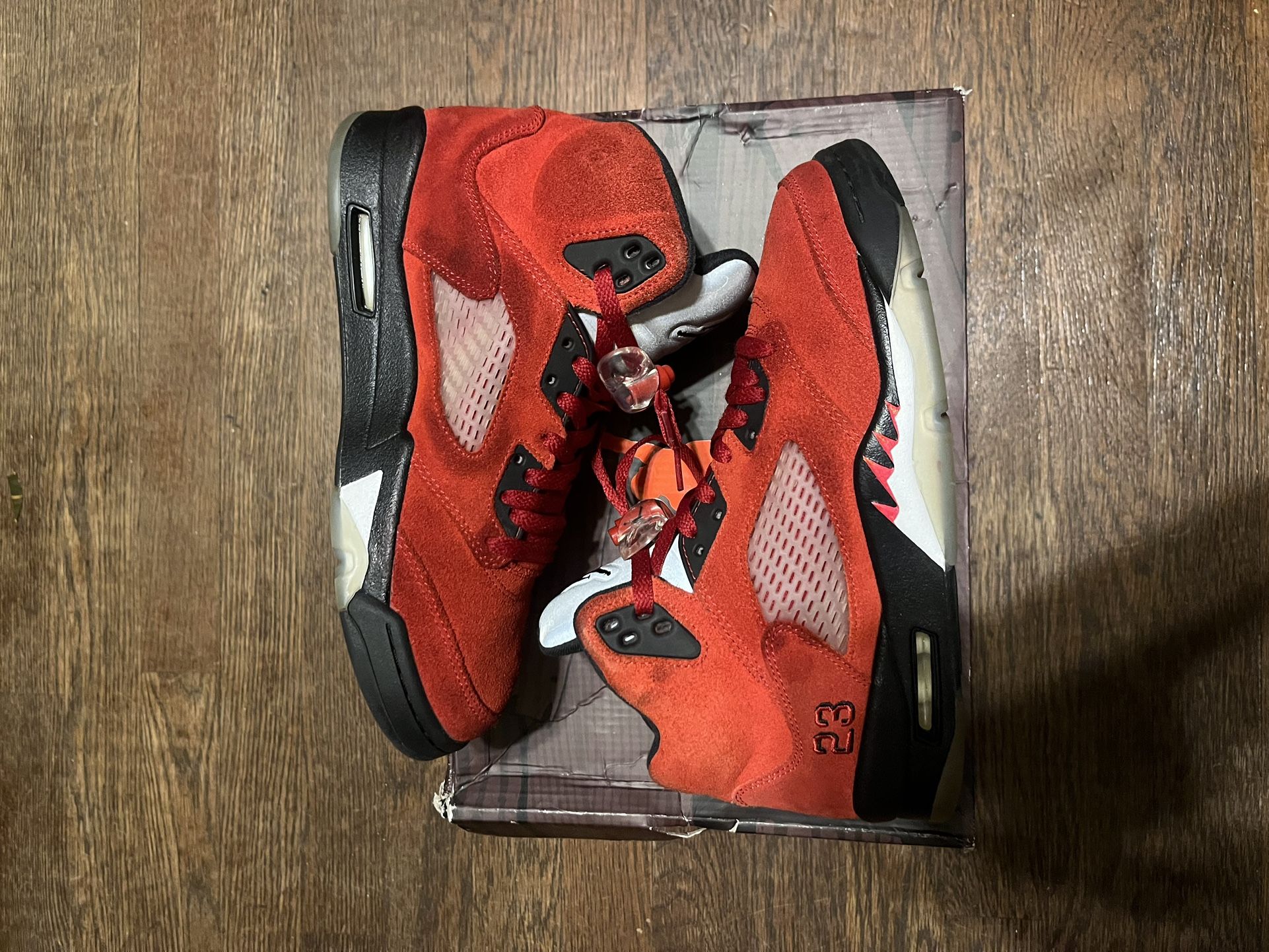 Jordan 5 Raging Bulls 