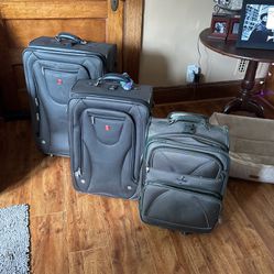 3 Suitcases. Great Shape