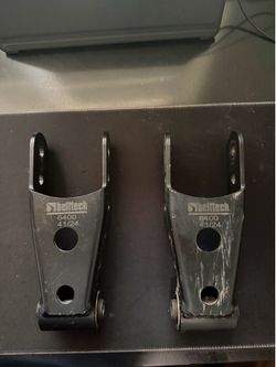 Belltech  Shackle Kit 2 Inch Drop Silverado