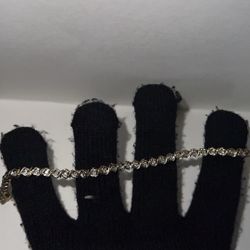 10k Gold Tennis Bracelet (7.4g)