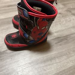 Size 10 toddler snow boots