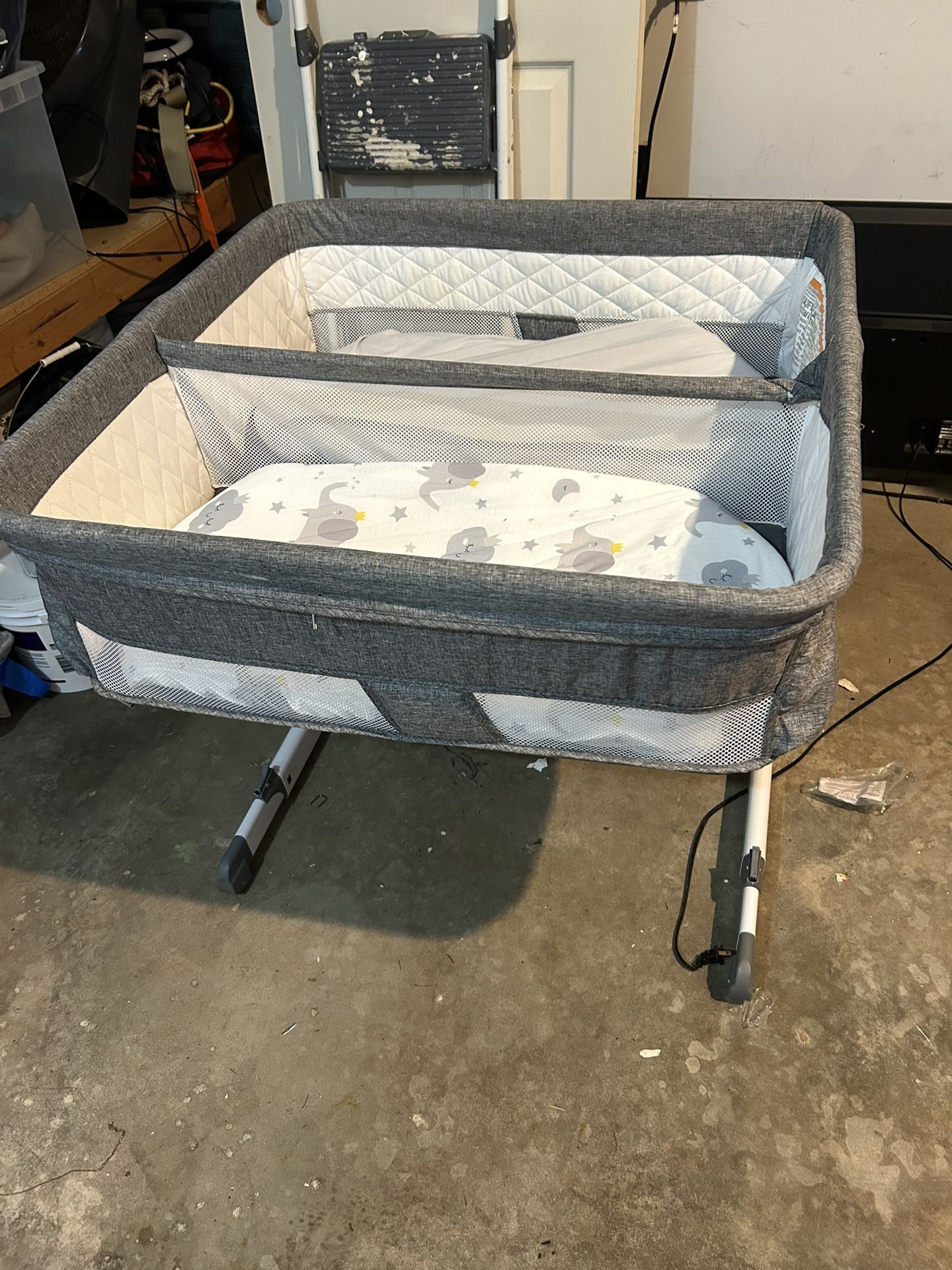 Free Twin Bassinet