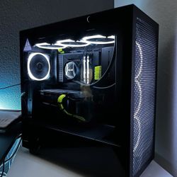 NZXT H7 Flow - Mid Tower