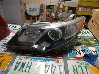 11-13 Toyota Camry Left Headlight Original