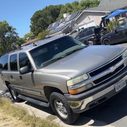 2003 Chevrolet Suburban