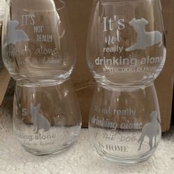 4 15oz Dog Parent Wine Glasses 