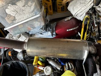 Muffler