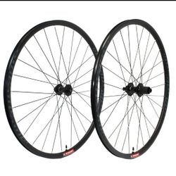 NINER gravel 700c thru axle wheel set Tubeless Wheels NEW