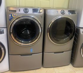 GE Front Load Washer and Dryer Set