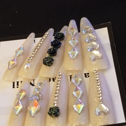 Nails 