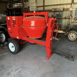 Multiquip Whiteman Gas Concrete Mixer 