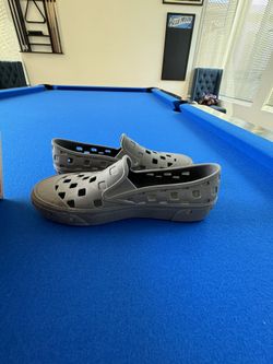 Vans Youth Trek Slip Ons 