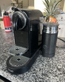 Nespresso CitiZ Coffee and Espresso Machine by De'Longhi with Milk Frother, Black