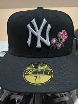 New York Yankees Pink Brim World Series Floral 
