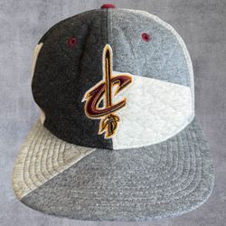 Mitchell & Ness Cleveland Cavaliers Hat NBA Quilted Jersey Snapback Gray Retro