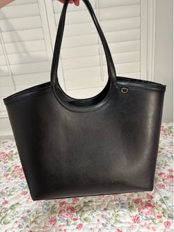Black Purse